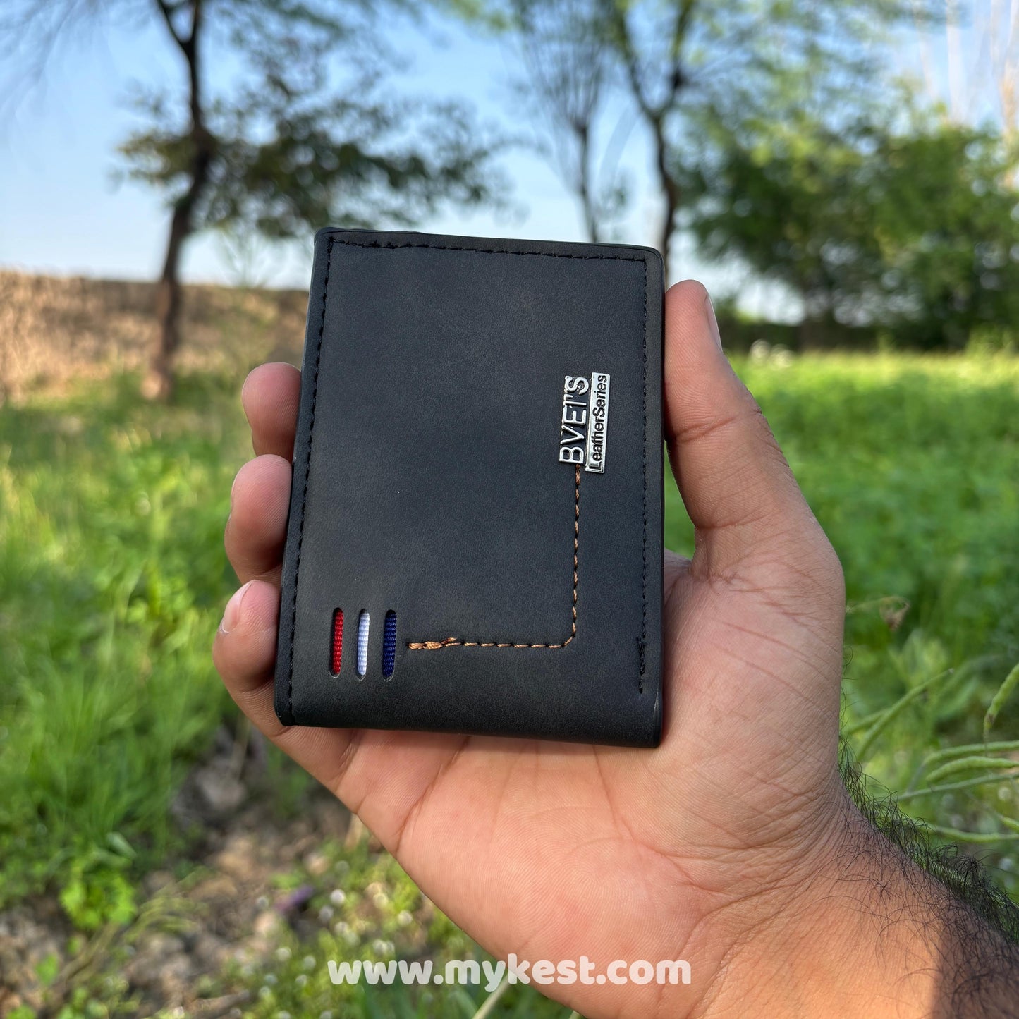 mykest BVEI’S Series: Ultra-Slim Genuine Leather RFID Blocking Wallet