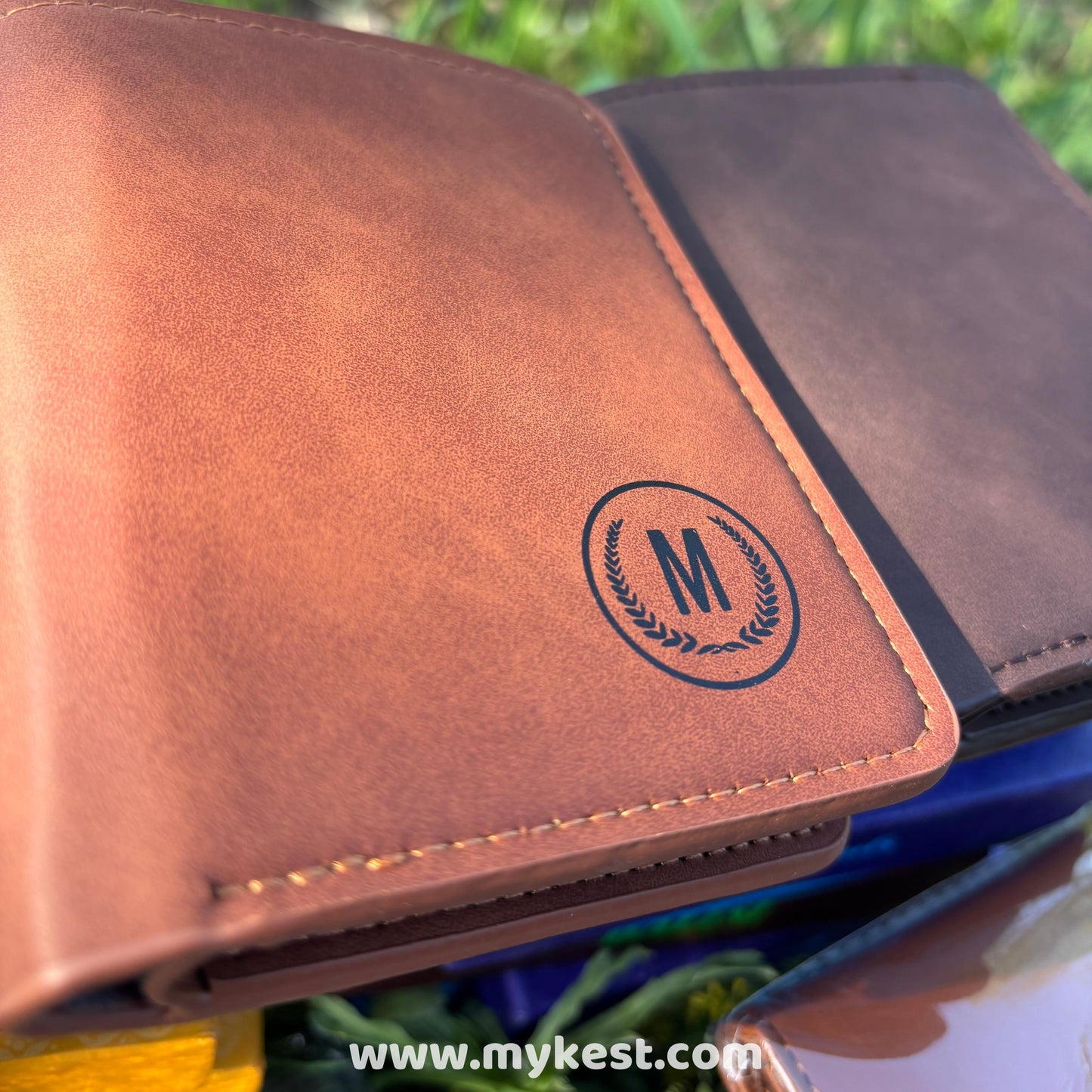M Series Premium Handcrafted Leather Mini Wallet | Slim Bifold Card Holder
